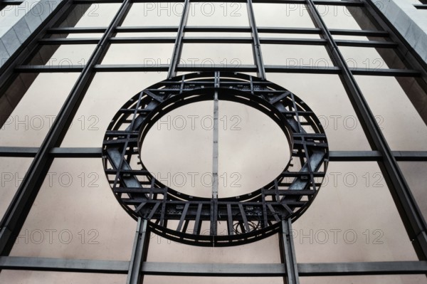 Historical photo, Removed coat of arms of the GDR at the Volkskammer in Berlin, 1990, Berlin, Germany