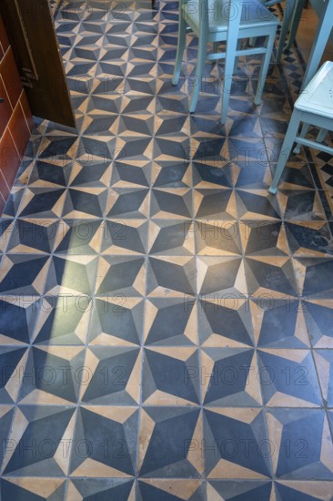 Tiled floor in the kitchen around 1900, in the Häckerhaus built in 1793, today Häckermueum, Mittelstraße 34, Gärtnerstadt, Bamberg, Upper Franconia, Bavaria, Germany