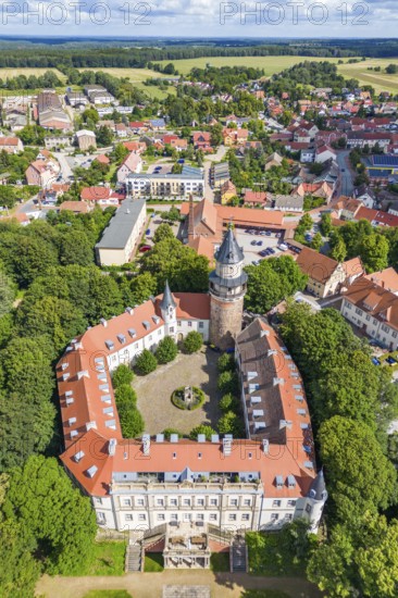 Aerial view, drone photo: Wiesenburg Castle and Park, Wiesenburg in der Mark, Hoher Fläming nature park Park, Brandenburg, Germany