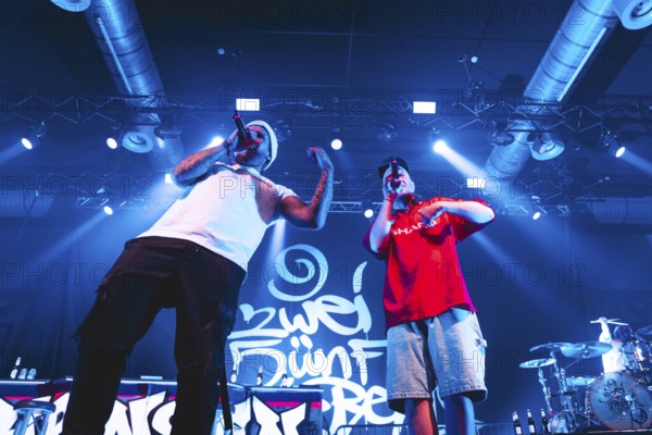 Rapper Daniel Schneezin Schneider and Michael Mike Rohleder from 257ers live in Berlin's Huxleys New World 17.03.2026