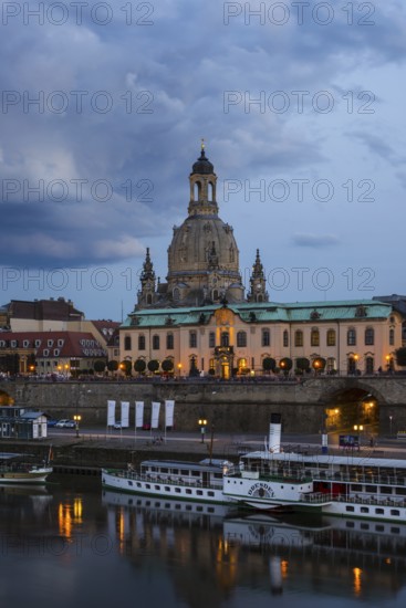 Elbe, paddle steamer, Bruehl's Terrace, Sekundogenitur, dome of the Church of Our Lady, Dresden, Free State of Saxony, Germany