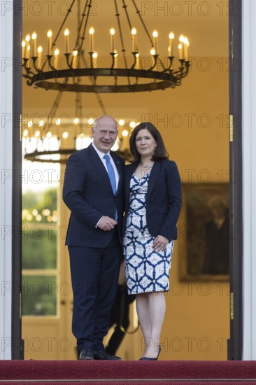 Kai Wegner (Governing Mayor of Berlin, CDU) and his partner Katharina Günther-Wünsch (Senator for Education, Youth and Family of the State of Berlin, CDU) arriving at the festive dinner to mark the 60th anniversary of the establishment of diplomatic relations between the Federal Republic of Germany and the State of Israel on 12 May 1965 at Bellevue Palace. The dinner, hosted by Federal President Frank-Walter Steinmeier and First Lady Elke Büdenbender, will also be attended by the President of the State of Israel Isaac Herzog and his woman Michal Herzog. Berlin, 12.05.2025