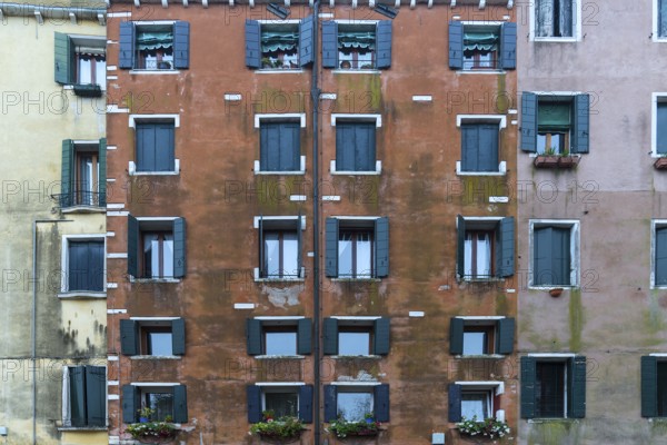 Historic, former Jewish homes on the Campo del Ghetto Nuovo, Venice, Veneto, Italy