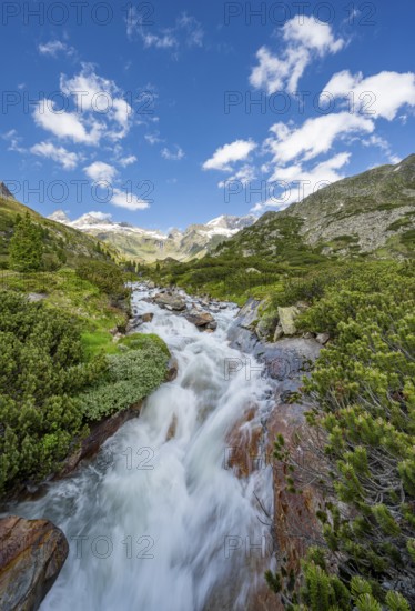 Mountain landscape with mountain stream Zemmbach, long exposure, Berliner Hütte, Berliner Höhenweg, Zillertal Alps, Tyrol, Austria