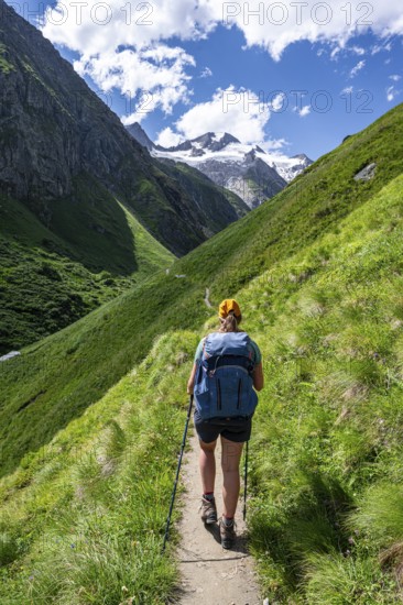 Mountaineer on a hiking trail in Umbaltal, Venediger Group, Hohe Tauern National Park, East Tyrol, Tyrol, Austria