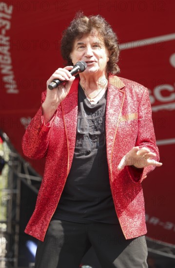 Olaf the Flipper at the Schlager Radio - Festival in Neuruppin at Hanger 312 on 24.05.25