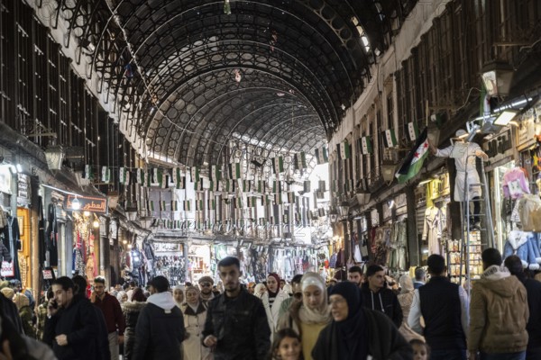 Damascus, Syria. December 7th 2025. Souk al Hamidiyeh busy with crowds of Syrian people shopping in the largest covered market in Damascus Old City, Syria
