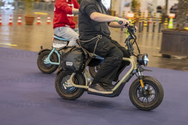 Test drives of new bikes at the public exhibition Fahrrad Essen, in the halls of Messe Essen, retailers and manufacturers show everything about bicycles, e-bikes, accessories, North Rhine-Westphalia, Germany