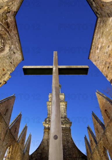 Aegidienkirche with apsis cross in the evening, not rebuilt, memorial to the victims of war and violence, Hanover, Germany