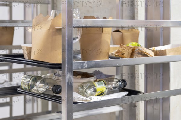 Restaurant Tablettwagen Abfall, Bern, Switzerland