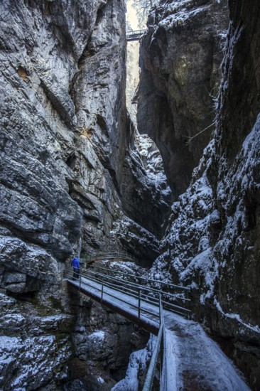 Winter, snowy landscape, hiking trail through the Breitachklamm gorge near Oberstdorf, Oberallgäu, Allgäu, Bavaria, Germany