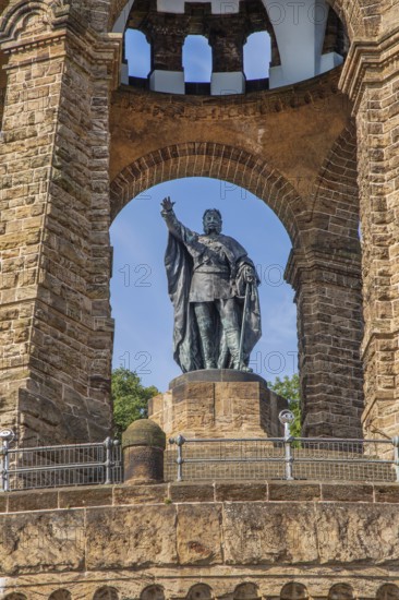 Kaiser Wilhelm Monument, Porta Westfalica, Weser Valley, Weserbergland, North Rhine-Westphalia, Germany