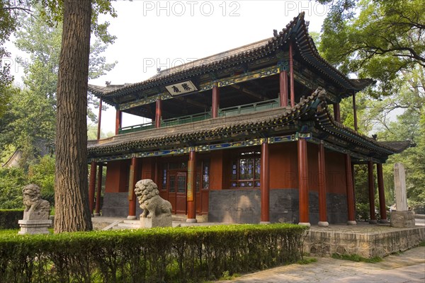 Traditional Architectures in Jin Memorial Hall,Shanxi