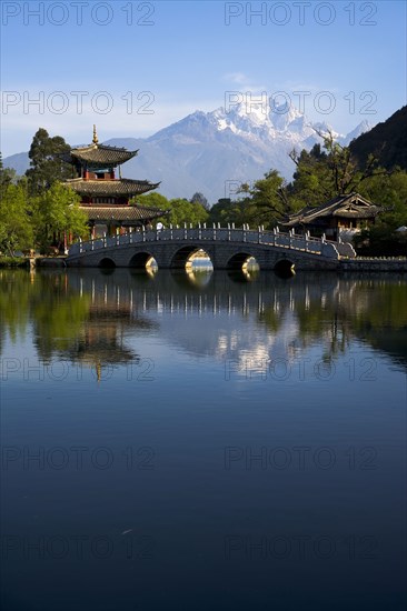 Heilong Tan,Yunnan