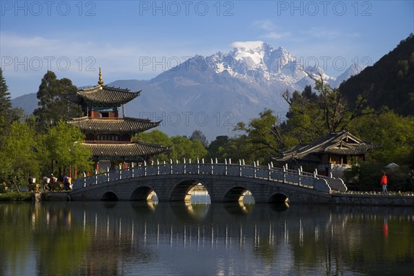 Heilong Tan,Yunnan