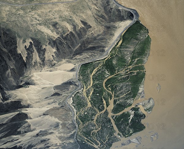 Tibet,Yarlung Tsangpo River