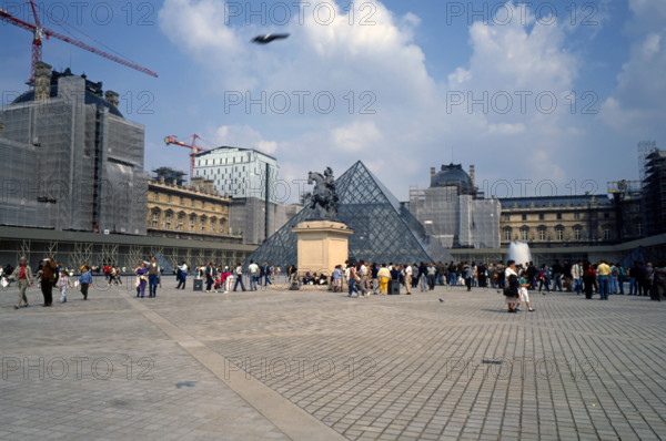 Travaux du Grand Louvre (1981-1999)