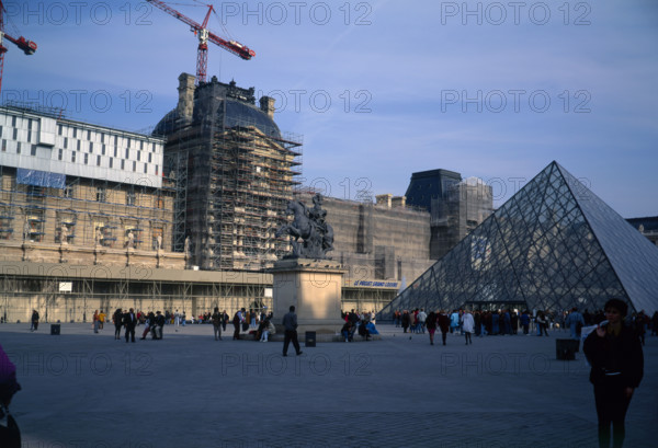 Travaux du Grand Louvre (1981-1999)