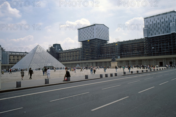 Travaux du Grand Louvre (1981-1999)