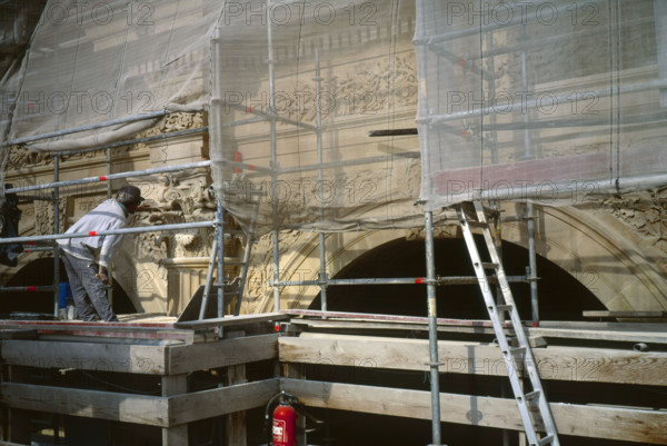 Travaux du Grand Louvre (1981-1999)