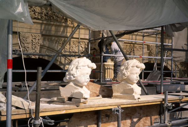 Travaux du Grand Louvre (1981-1999)