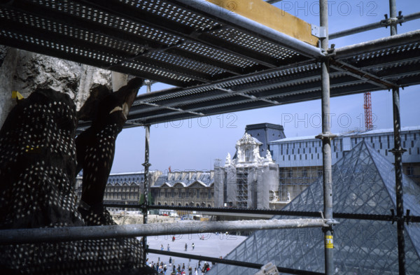 Travaux du Grand Louvre (1981-1999)
