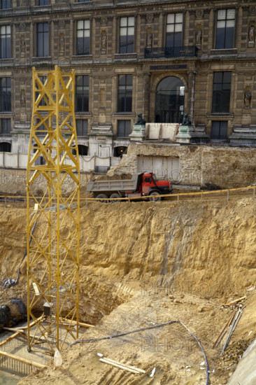 Travaux du Grand Louvre (1981-1999)