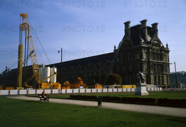 Travaux du Grand Louvre (1981-1999)