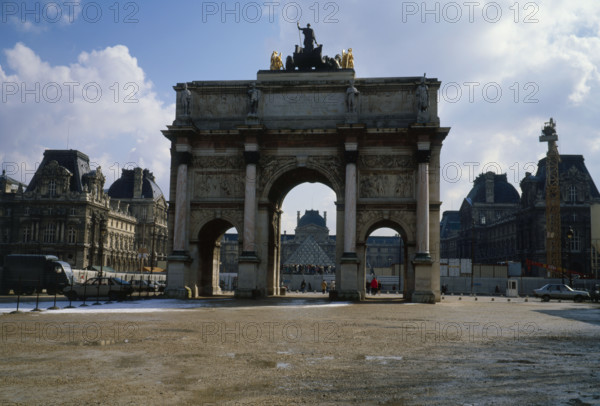 Travaux du Grand Louvre (1981-1999)
