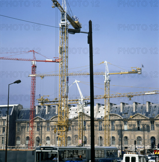 Travaux du Grand Louvre (1981-1999)