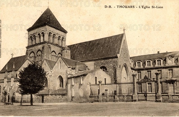 Thouars