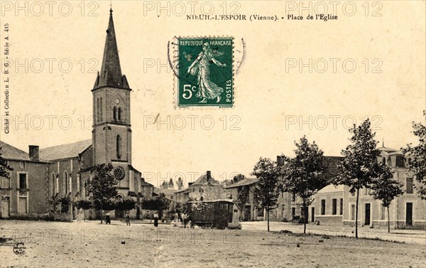 Church place
Nieuil-L'-Espoir