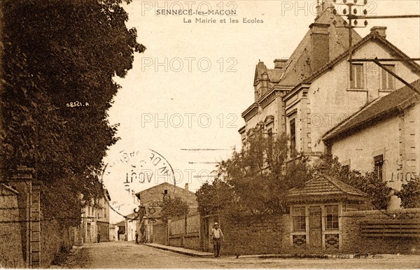 Town hall and school
Sénnèce-les-Macon