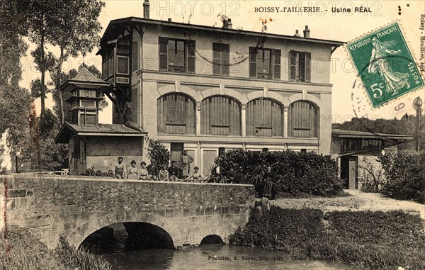 Boissy-L'Aillerie,
Usine