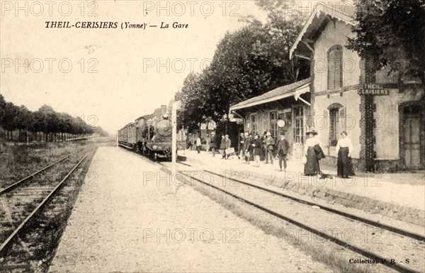 THEIL,
La gare