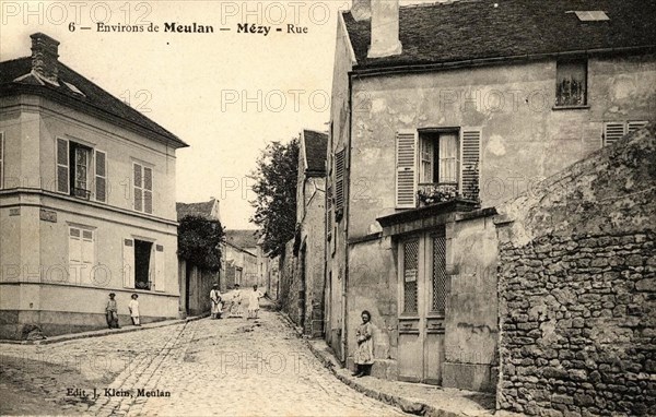 MEZY-SUR-SEINE