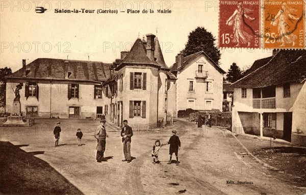 SALON-LA-TOUR