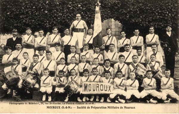 MOUROUX,
Société de préparation militaire