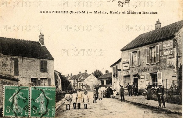 AUBEPIERRE-OZOUER-LE-REPOS