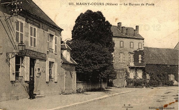 MAGNY-COURS