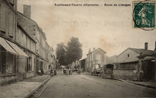 RUELLE-SUR-TOUVRE