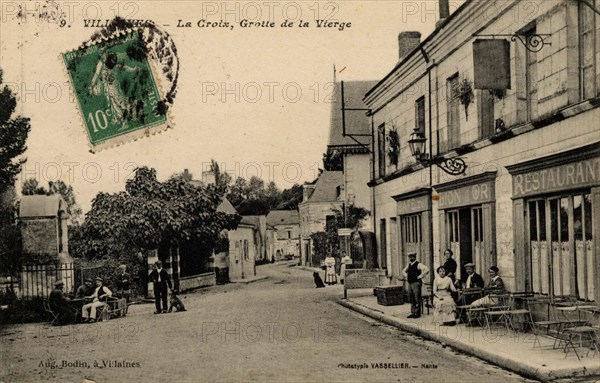 VILLAINES-LES-ROCHERS