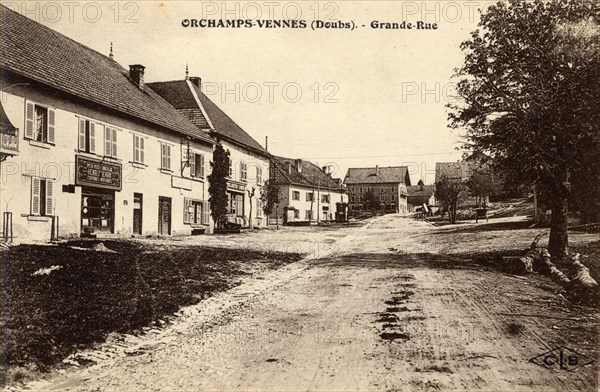 ORCHAMPS-VENNES