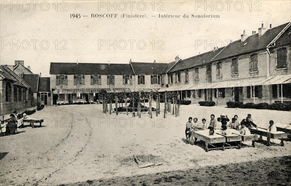 Roscoff, intérieur du sanatorium.