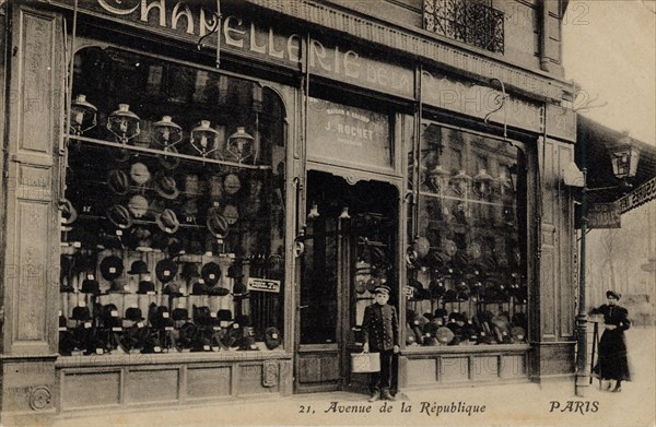 Paris, Chapellerie de la République, avenue de la République