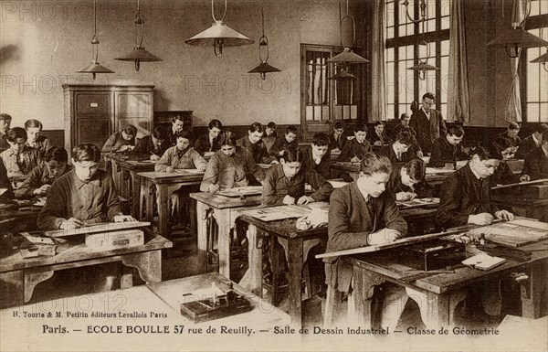 Paris, Elèves de l'Ecole Boulle, 57 rue de Reuilly