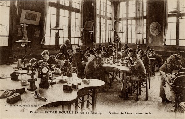 Paris, Elèves de l'Ecole Boulle, 57 rue de Reuilly