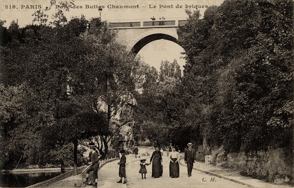 Paris, Parc des Buttes-Chaumont