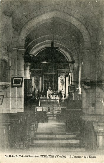 Saint-Martin-Lars, intérieur de l'église