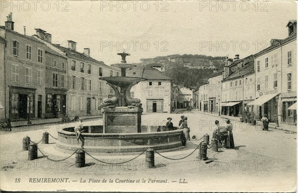 Remiremont, la Place de la Courtine et le Parmont